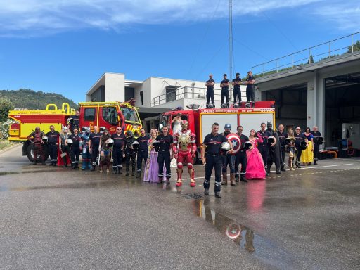 Participation et organisation shooting photos calendrier des pompiers de la caserne de Sollies-Pont Participation Shooting photo calendrier des pompiers Sollies-pont